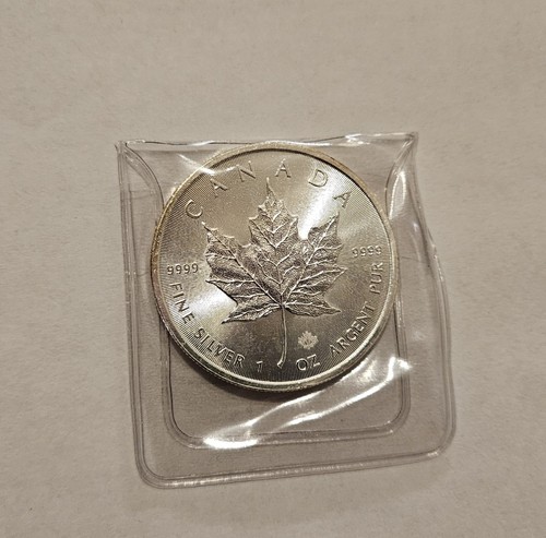 Canadian maple leaf 2017 - maple,