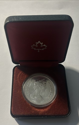 Canada dollar elizabetzh - canada,