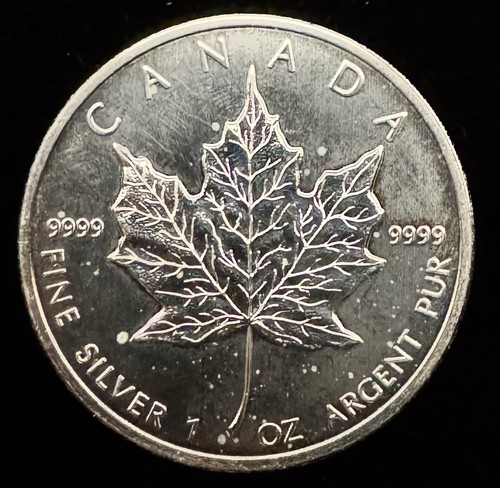 Maple leaf dollar 2009 - leaf, 5