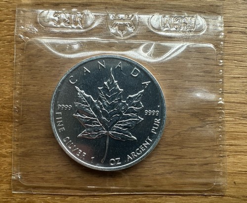 Maple leaf dollars - dollars, 1997